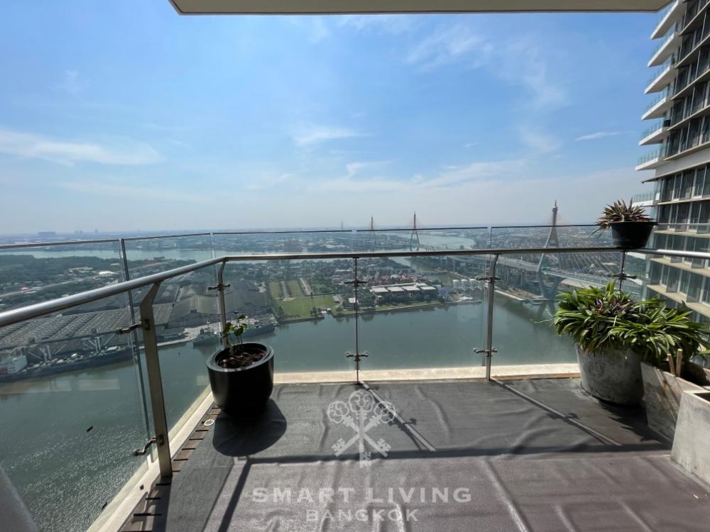 This Price is CHEAP!! Super modern design, Luxury furnitures on a high floor and #PetFriendly @49,000,000 Baht