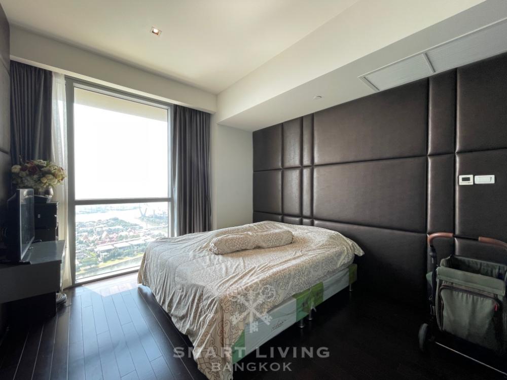 This Price is CHEAP!! Super modern design, Luxury furnitures on a high floor and #PetFriendly @49,000,000 Baht