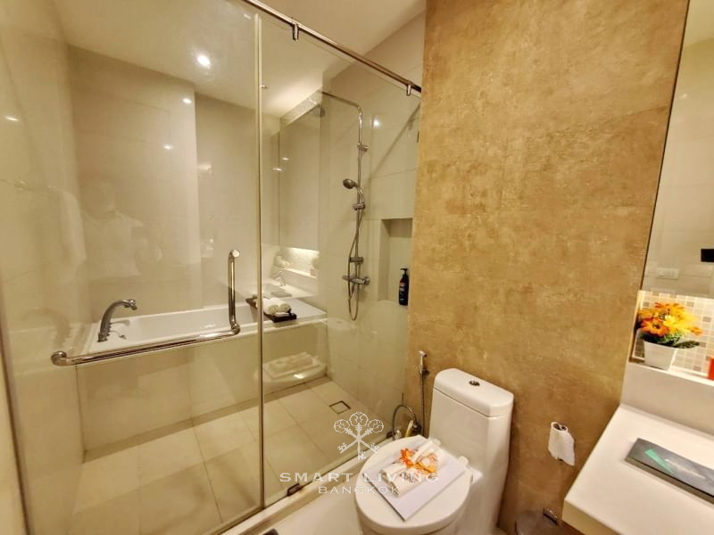📣Luxury 2 bedrooms condo with spacious balcony!📣
