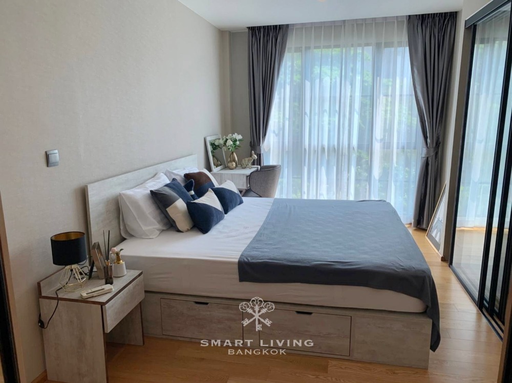 Na Vara Residence brand new 1 bed with lovely city view, close to  to Mercury ​Ville and Central Embassy.