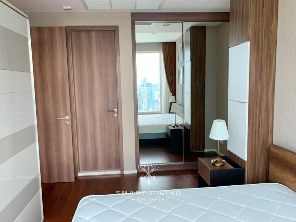 Menam Residences fully equipped 1 bed, with nice living room, walking distance to Asiatique The Riverfront.