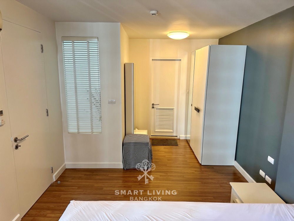 The Clover Thonglor cheapest 1 bed, ONLY 17,000 Baht, close to The Commons Thonglor and J-avenue.