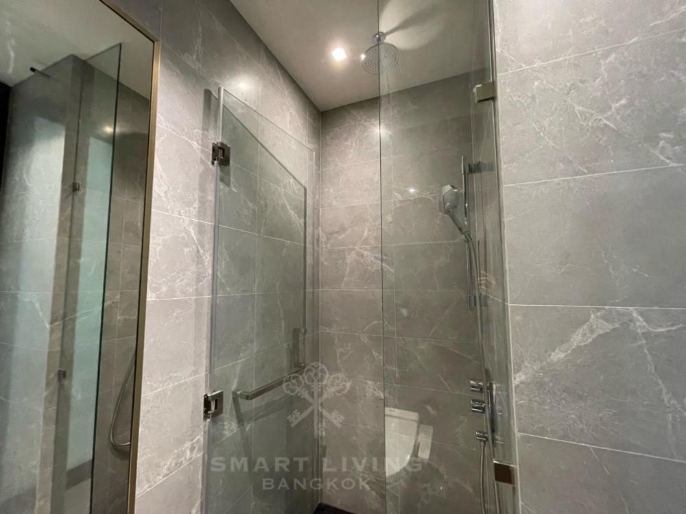 28 CHIDLOM Brand new super luxury decoration ready to move in