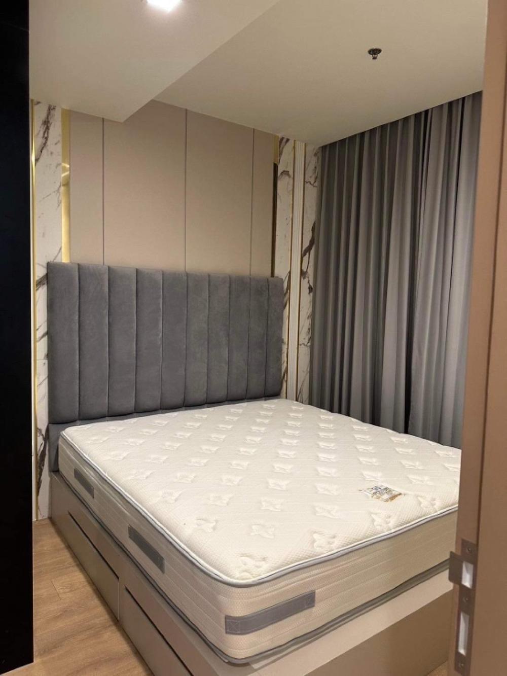 Unit at good area ,ready for rent or buy ,as you like