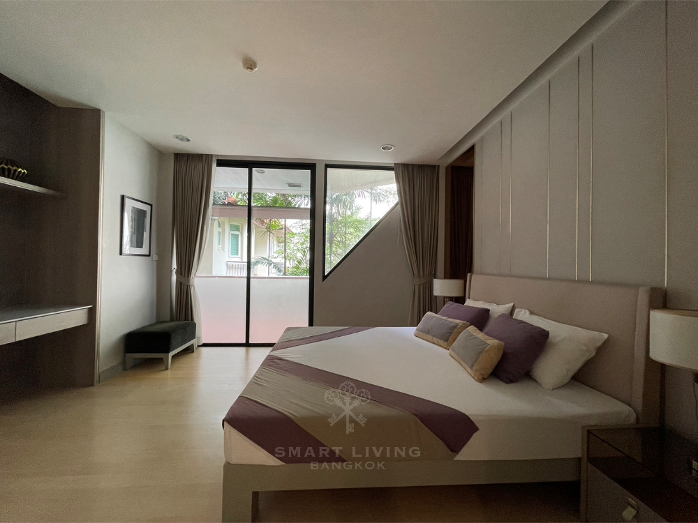 Spacious 3 bed, close to Lumpini park, best offer @100K!