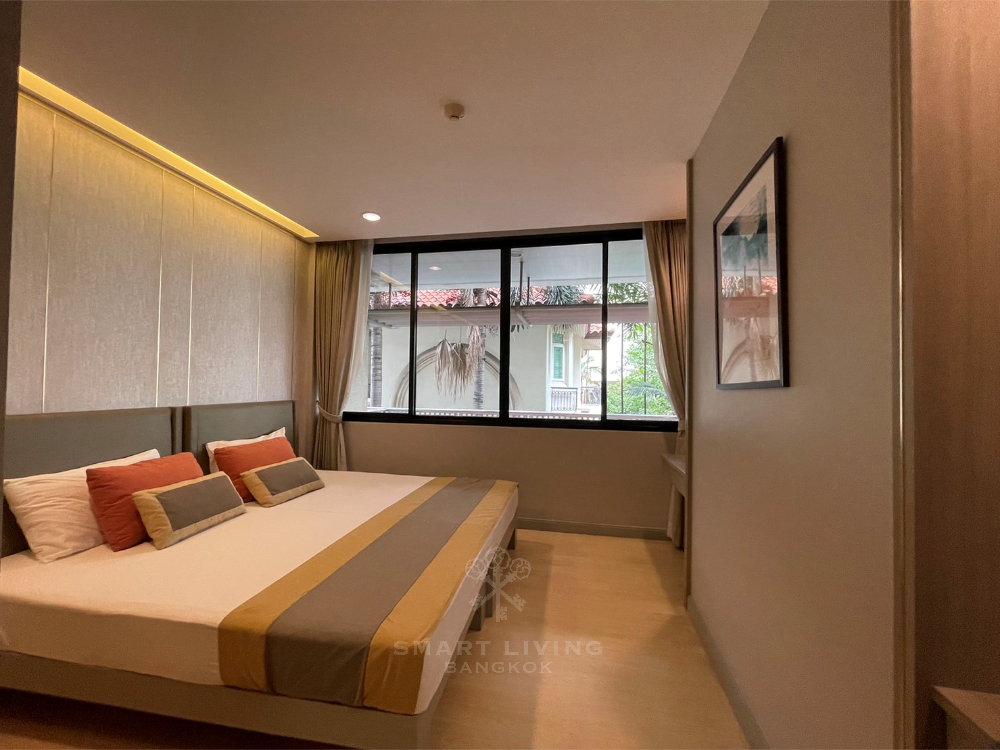 Spacious 3 bed, close to Lumpini park, best offer @100K!