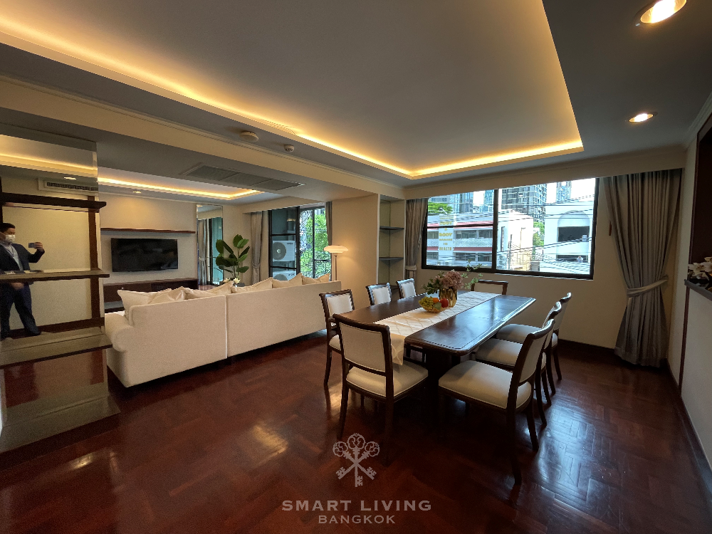Beautiful 3bed with modern designed, close to BTS Ploenchit, only @ 87K!