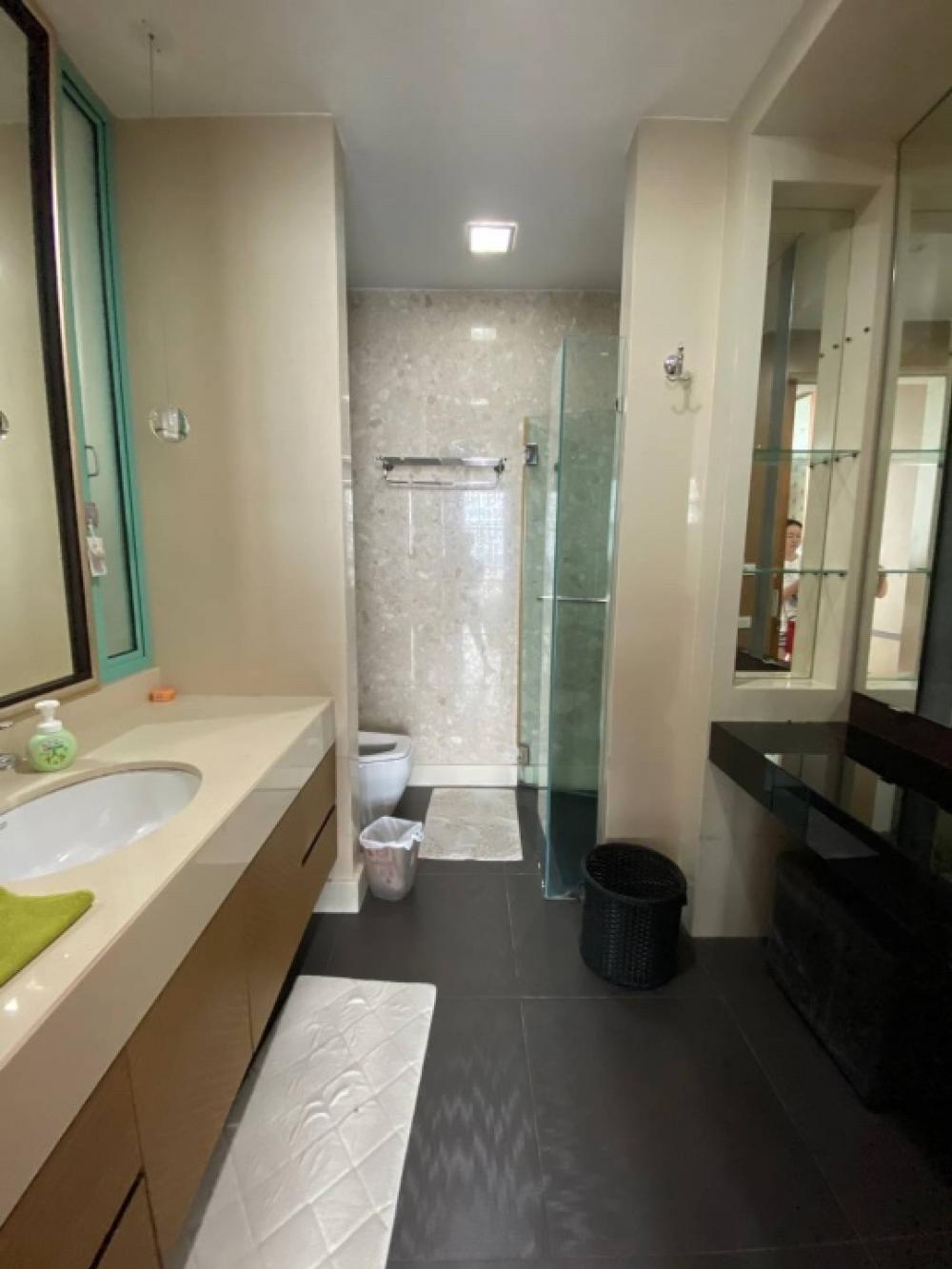 ขายด่วน CHATRIUM RESIDENCE RIVERSIDE ริมแม่น้ำ ใกล้โรงเรียน SHREWSBURY INTERNATIONAL SCHOOL 2 ห้องนอน ขนาด 122 ตร.ม ราคาเพียง 20.62 MB