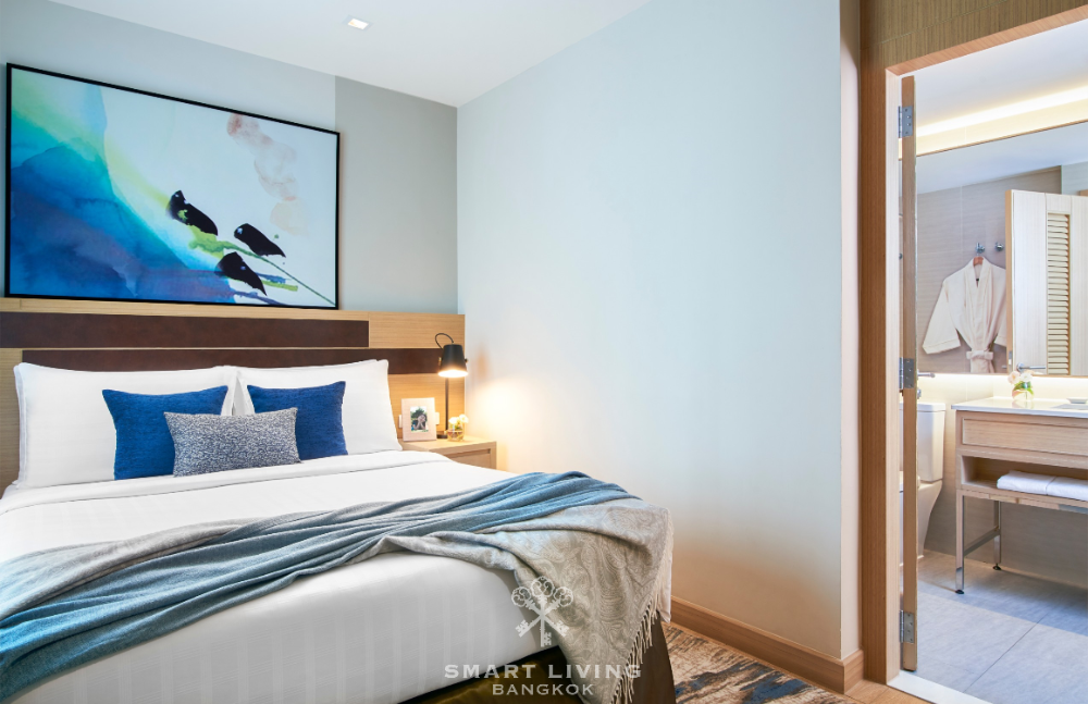 Luxury and modern style 2bed, close to BTS Asoke and Benjakiti Park, only @80K!