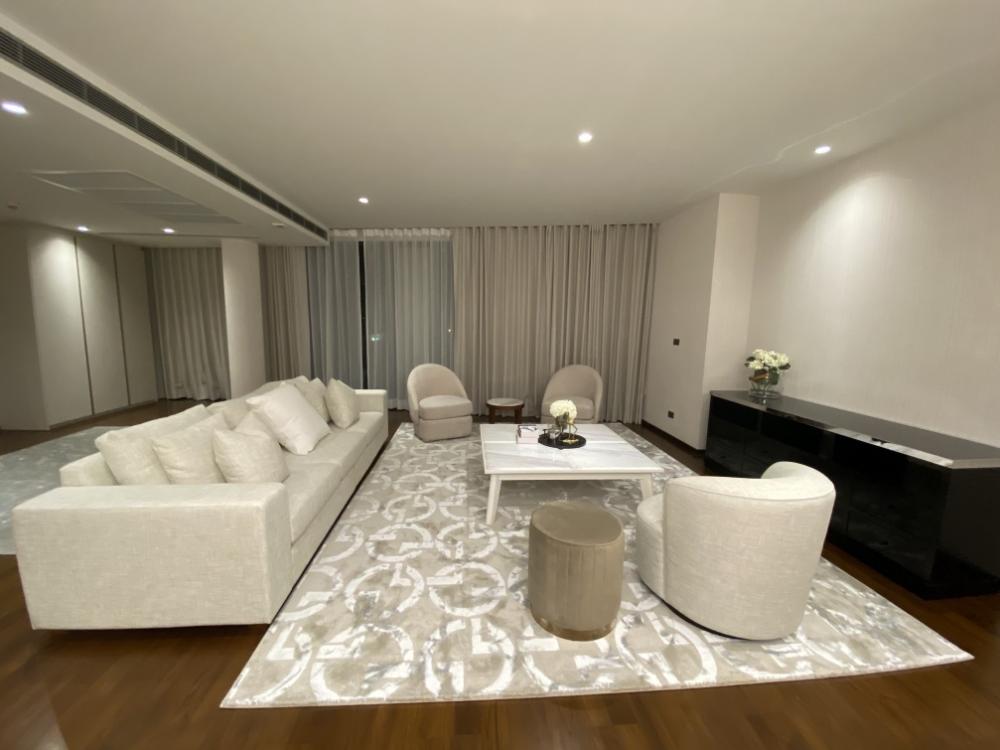 ขาย คอนโดหรู กลางทองหล่อ  , 2+1 beds, 180m