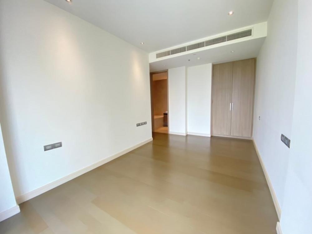 ขาย MAGNOLIAS BOULEVARD RATCHADAMRI:87m, 2/2, 20.5mb