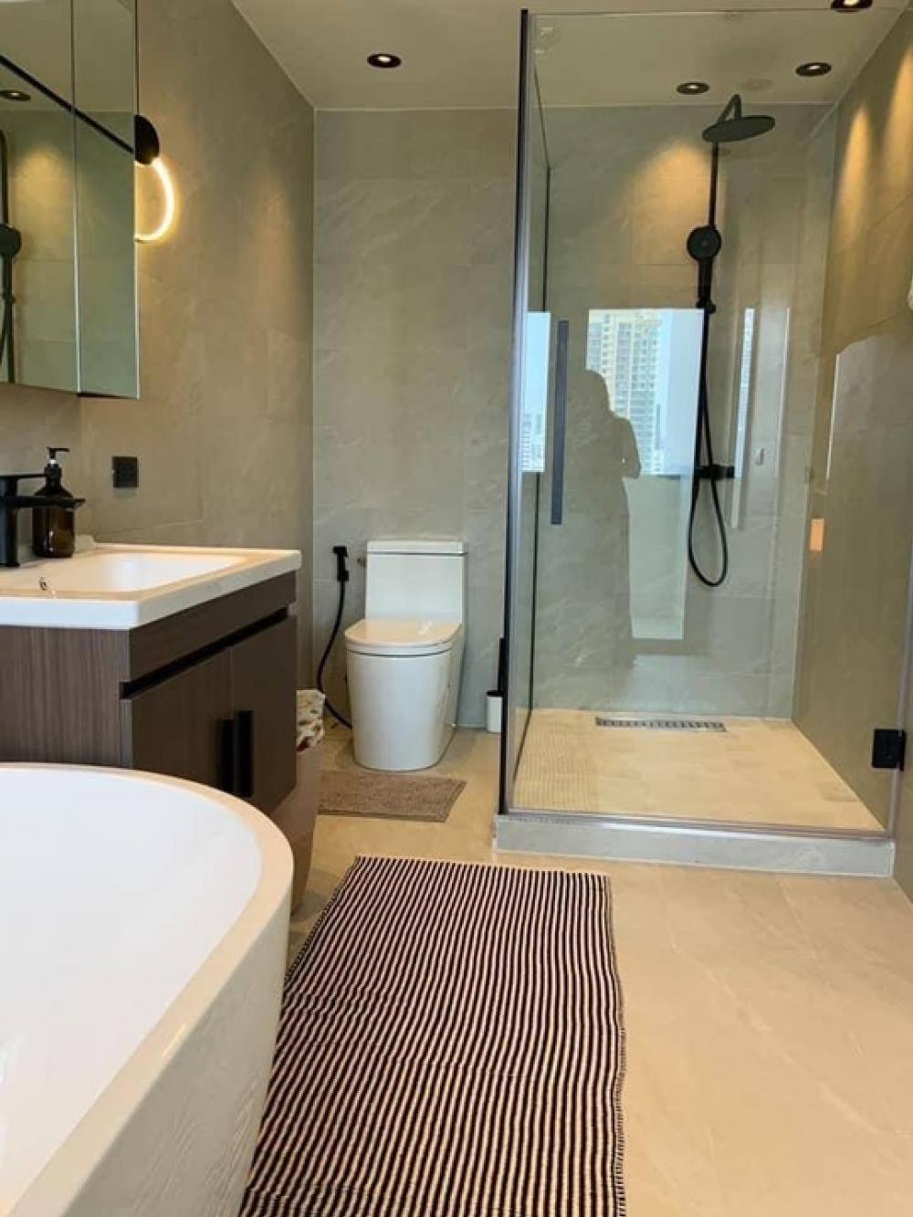 ห้องใหญ่ ให้เช่า/ขาย DS TOWER 2, 3 ห้องนอน ,140 ตร.ม, 90k