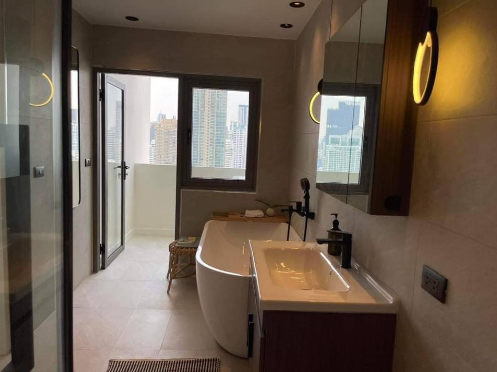 ห้องใหญ่ ให้เช่า/ขาย DS TOWER 2, 3 ห้องนอน ,140 ตร.ม, 90k