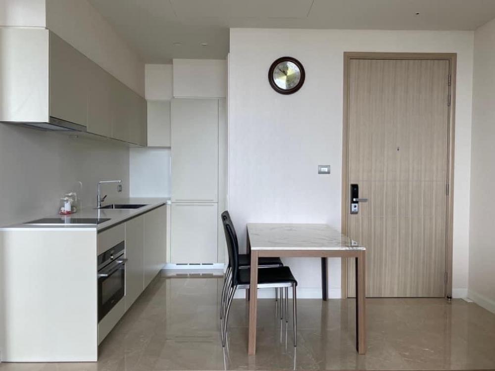 ให้เช่า MAGNOLIAS WATERFRONT RESIDENCES :1 ห้องนอน วิวแม่น้ำ ราคา 65k