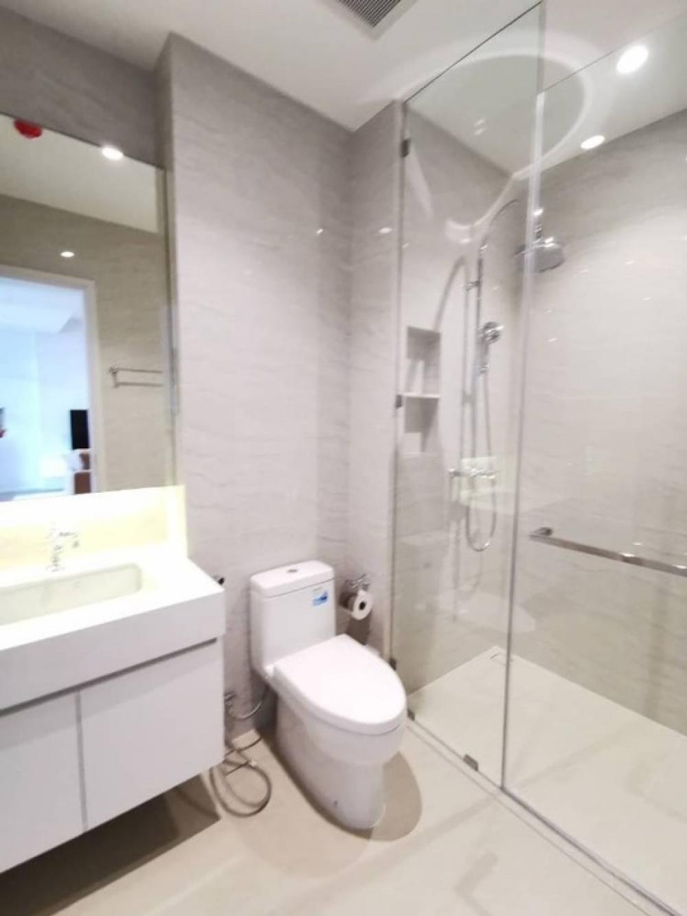 MUNIQ LANGSUAN ให้เช่า ราคา 100k ขนาด 78m ,2 ห้องนอน