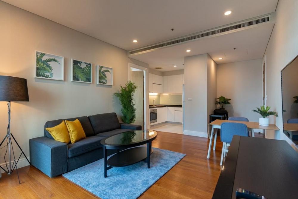 BRIGHT SUKHUMVIT 24 ขนาด 96m , 2 ห้องนอน ราคาเพียง 75k