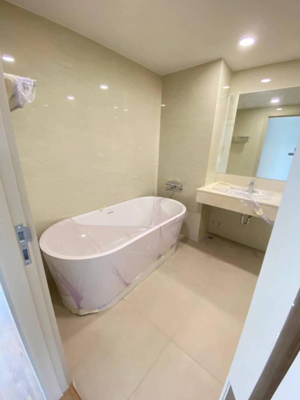 Townhome office ให้เช่า,ใหม่, พัฒนาการ , ราคา 100k