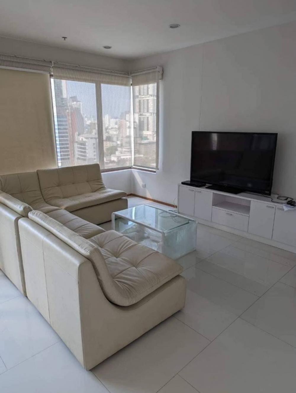 เช่าด่วน ราคาถูก EMPORIO PLACE ,2 ห้องนอน ขนาดใหญ่ 105m ราคาเพียง 70k