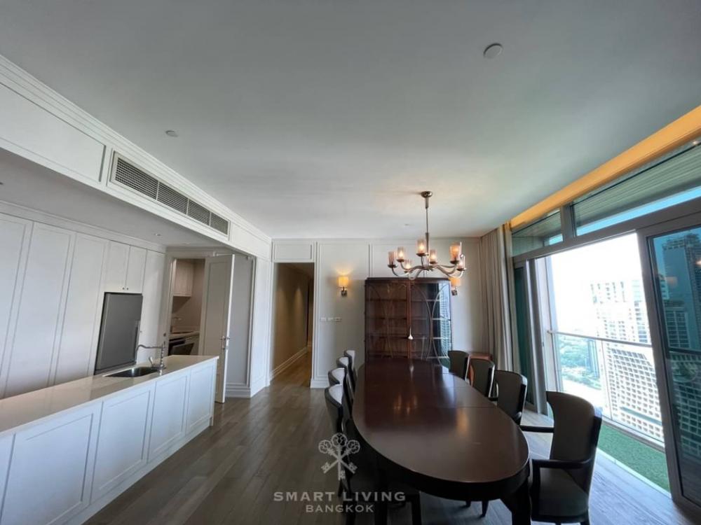 3 ห้องนอน ใหญ่ ที่ ORIENTAL RESIDENCE, วิวไม่โดนบัง ราคา เช่า 200k