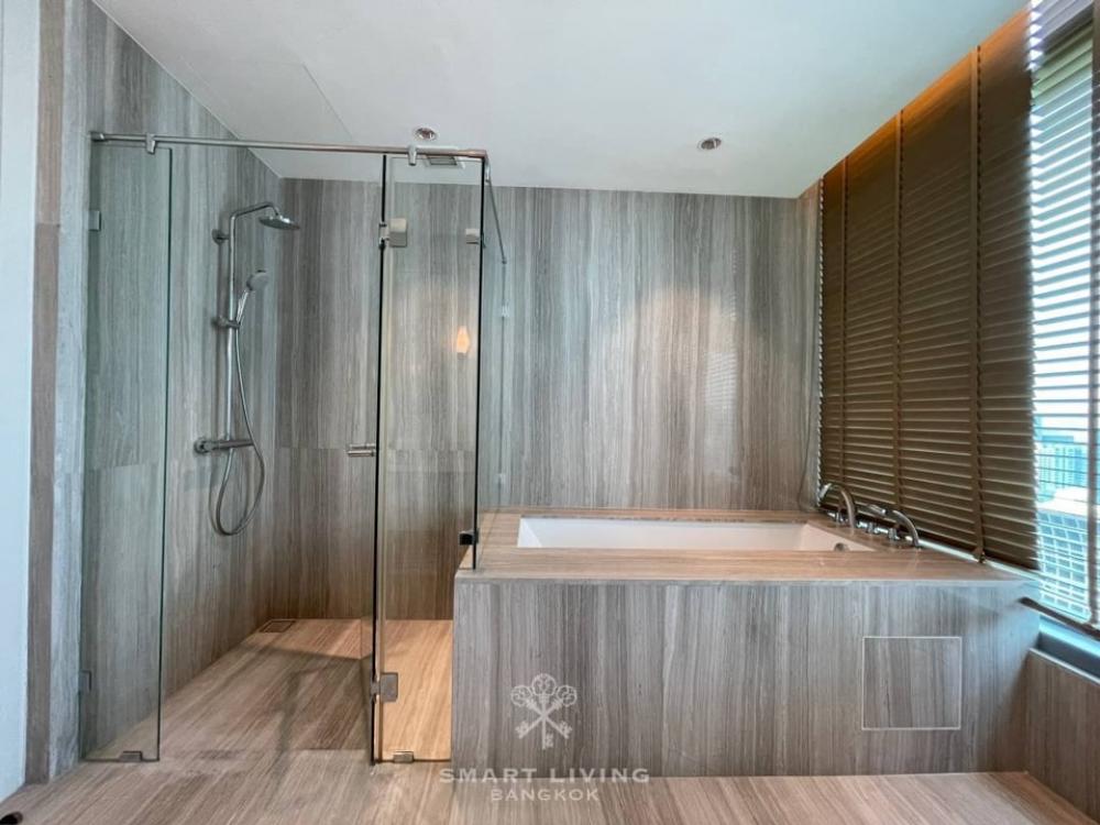 3 ห้องนอน ใหญ่ ที่ ORIENTAL RESIDENCE, วิวไม่โดนบัง ราคา เช่า 200k