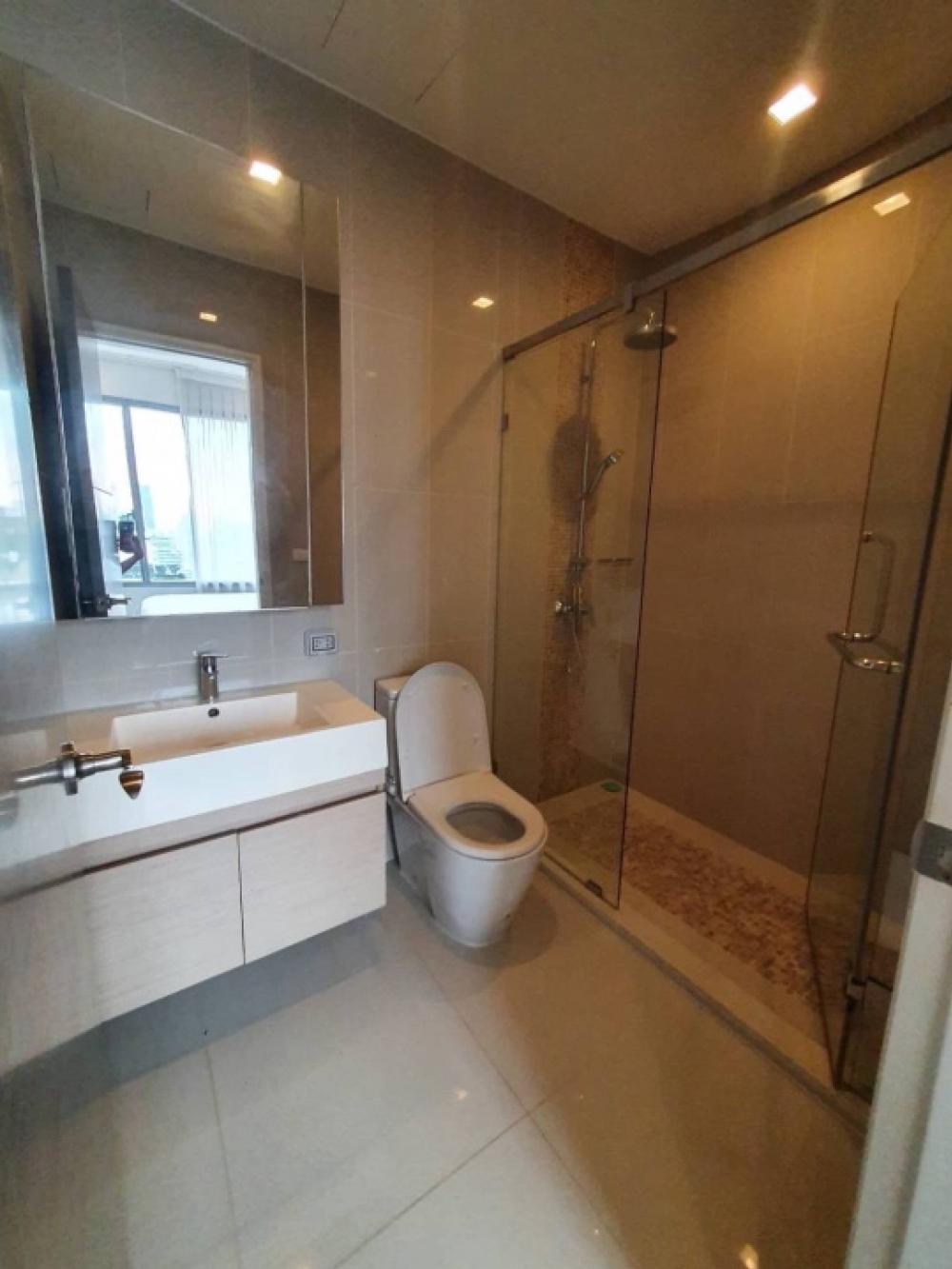 Q ASOKE 3 ห้องนอน เหมาะ สำหรับ ครอบครัว พร้อมให้เช่าราคาเพียง 85k