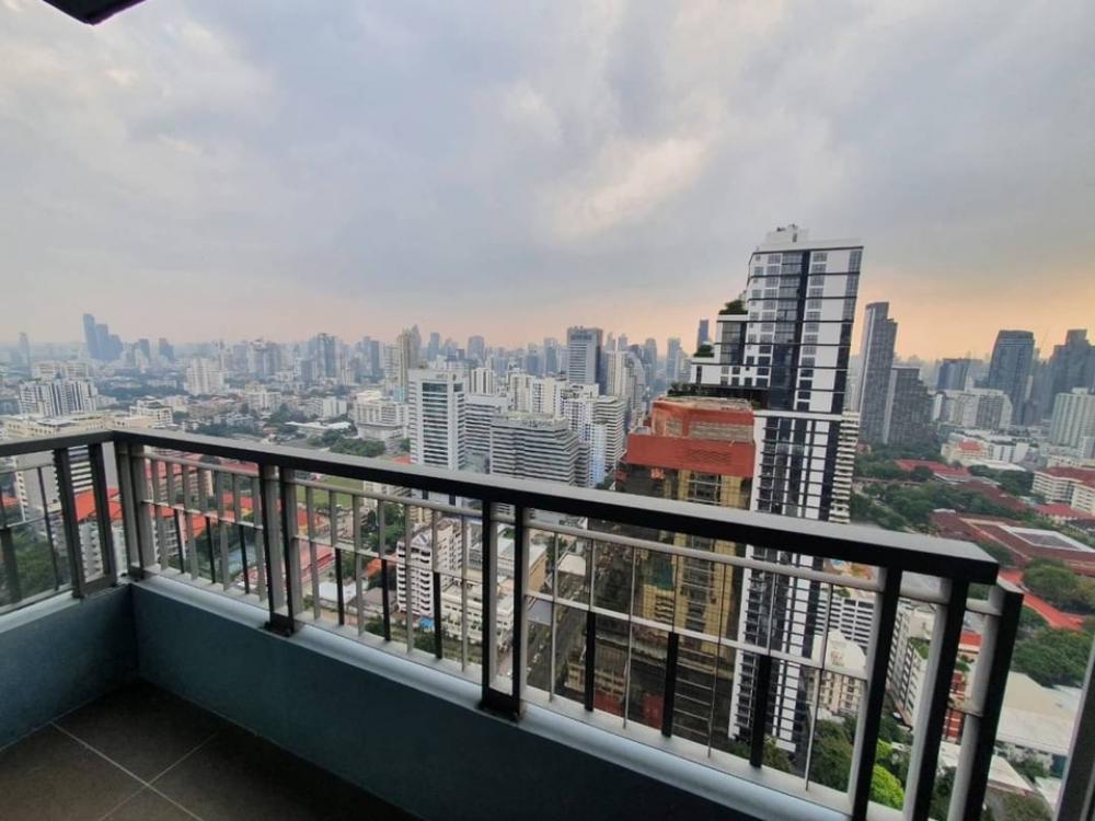 Q ASOKE 3 ห้องนอน เหมาะ สำหรับ ครอบครัว พร้อมให้เช่าราคาเพียง 85k