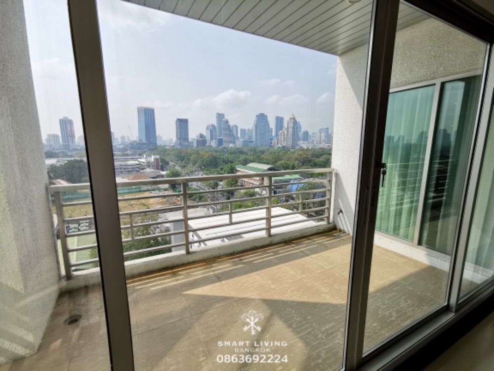 ✨ 👍  Captivating views and elegant decor  at ROYAL RESIDENCE PARK
