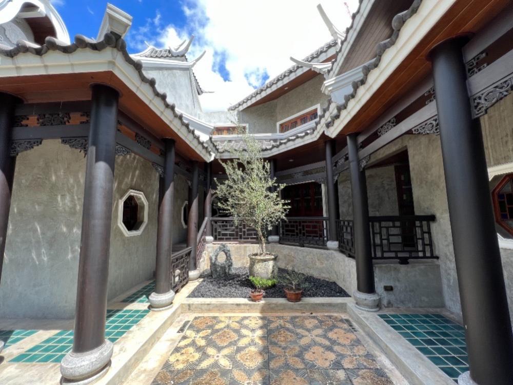 ให้เช่า บ้าน style จีน พร้อมสระว่ายน้ำ ที่ สาธร ราคา 290k