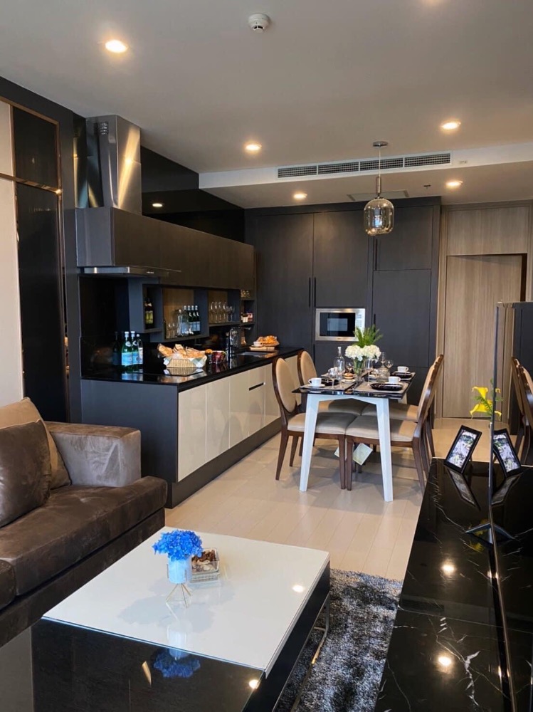 For sale 1 bedroom at Noble Ploenchit ,with special entrance to BTS Ploenchit