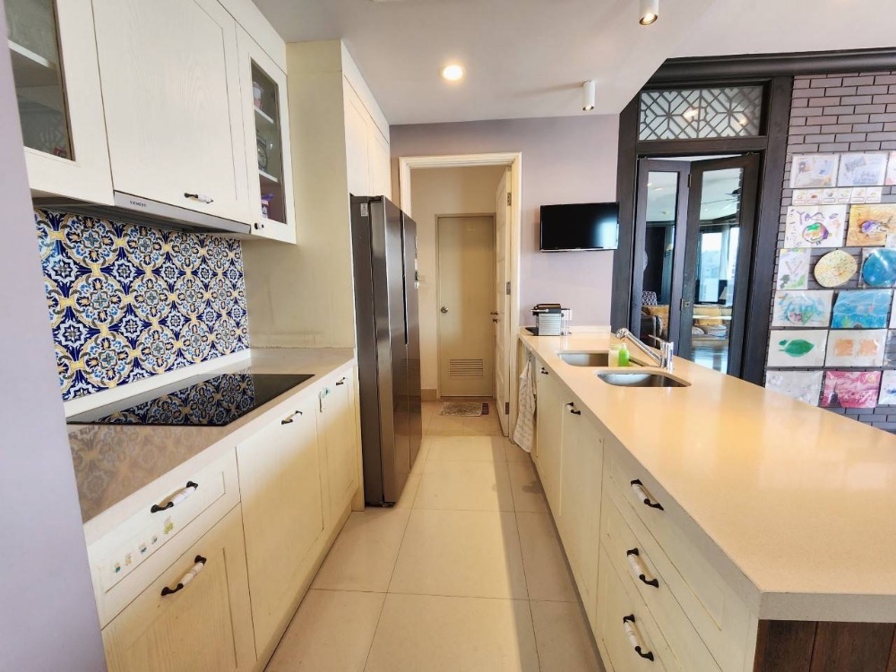 ขายด่วน Aguston Sukhumvit 22 ใกล้ เอ็มโพเรียม, สวนเบญจกิติ และ BTS พร้อมพงษ์
