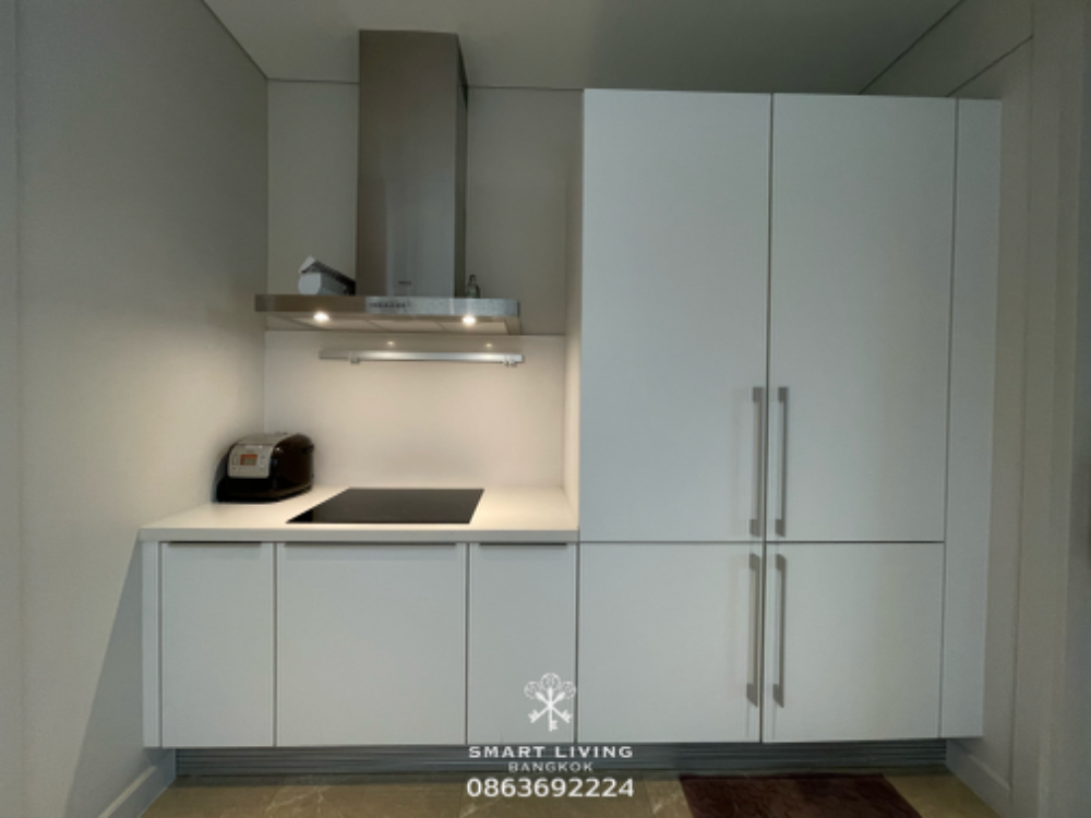 เช่า/ขาย  SINDHORN RESIDENCE ,2 ห้องนอน ระเบียงกว้าง ใกล้ BTS เพลินจิต