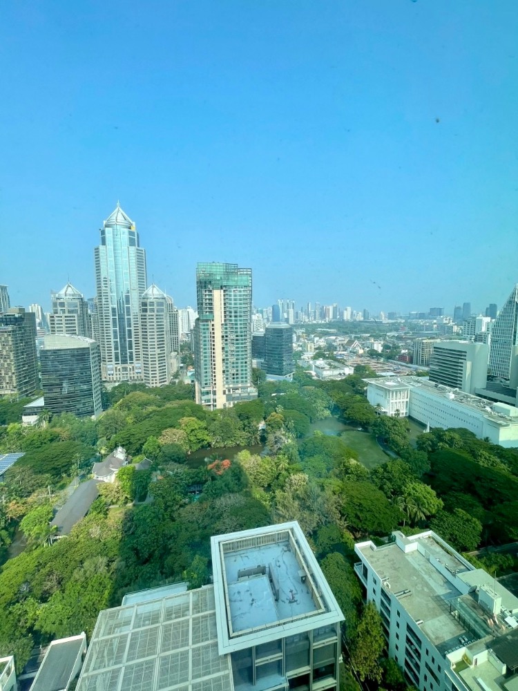 ขาย Sindhorn Residence, 2 ห้องนอน ใกล้ BTSเพลินจิต