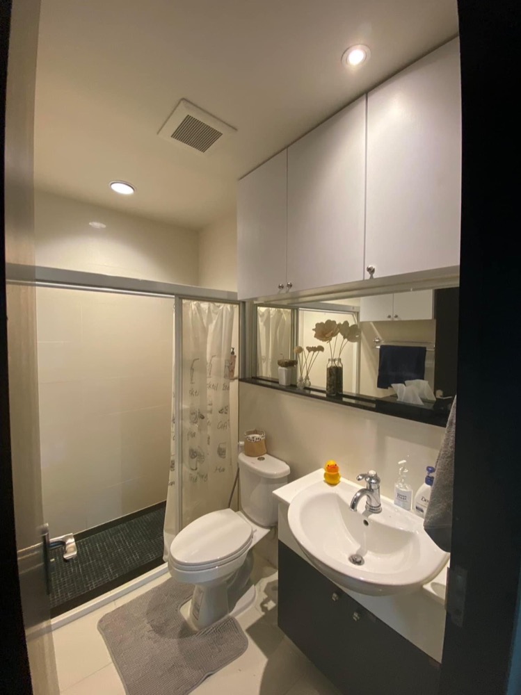 ให้เช่า Address sathorn , 2 ห้องนอน ใกล้ BTS Surasak