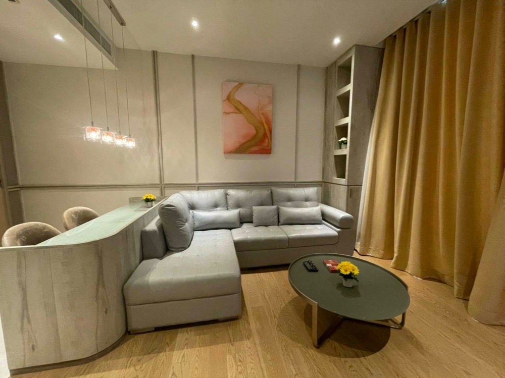 ให้เช่า Magnolia Waterfront Residence , 1 ห้องนอน ใกล้ BTS Sapan Taksin