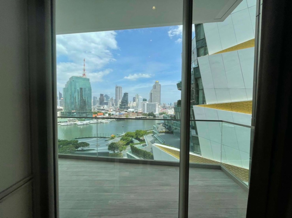 ให้เช่า Magnolia Waterfront Residence , 1 ห้องนอน ใกล้ BTS Sapan Taksin