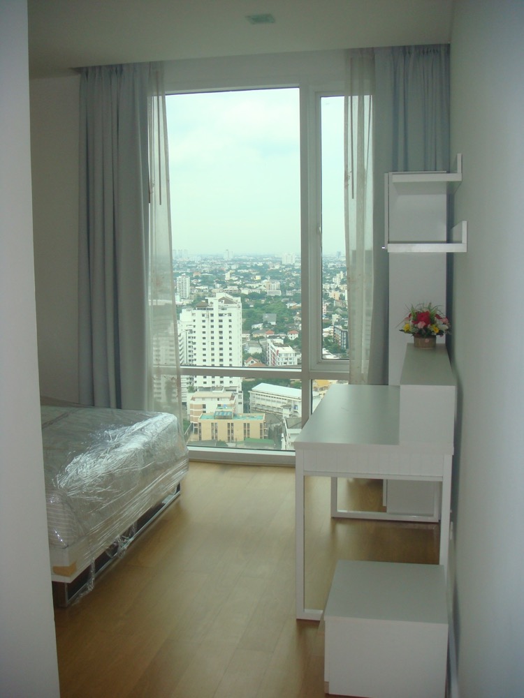 ✨ ให้เช่า FULLERTON , 3 ห้องนอน ใกล้ BTS Ekamai / Thonglor