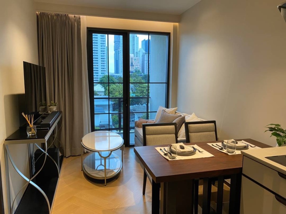 ✨ 👍For sale with tenant til July 24, rental price 32,500 baht, 1 bedroom at Reserve 61, place resort style in Ekamai