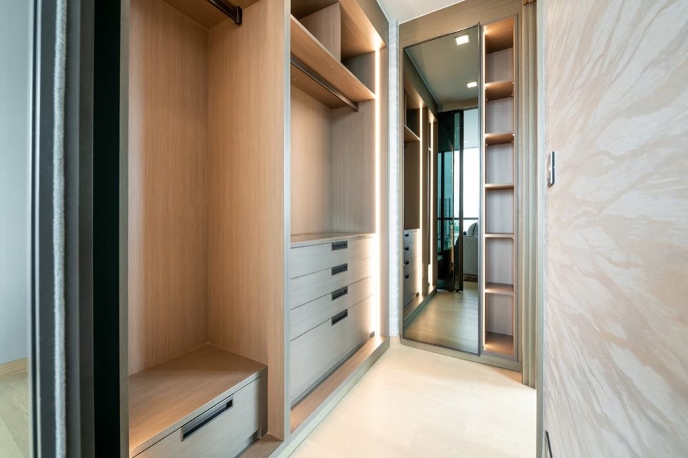 ให้เช่า Monument Thonglor, 2 bedrooms near BTS Thonglor