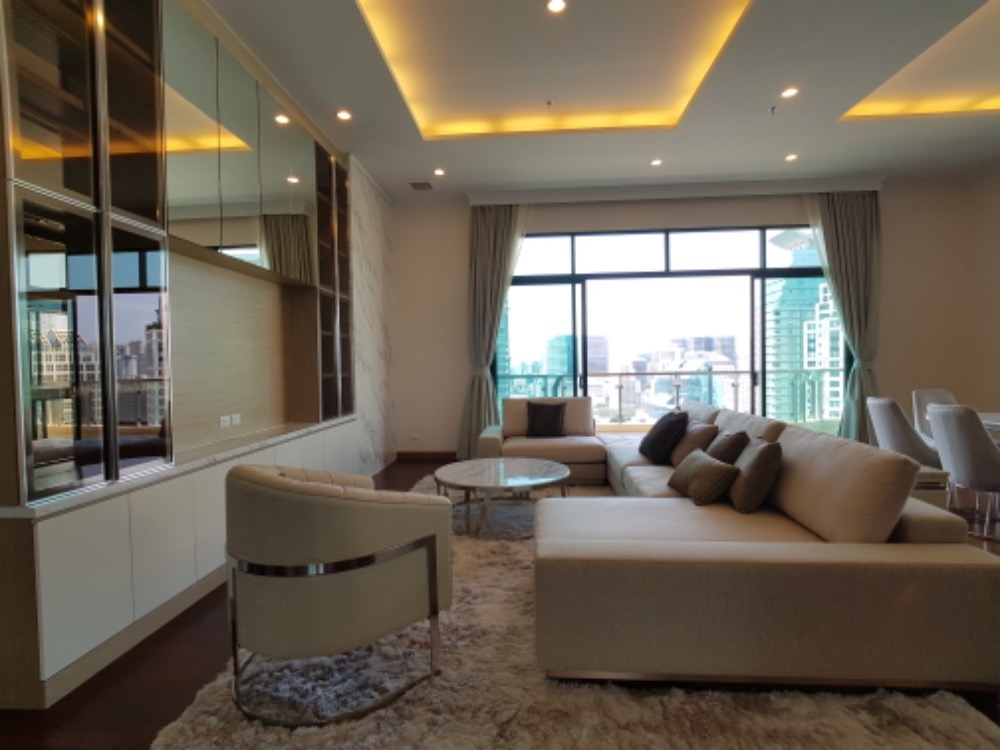 ให้เช่า SUPALAI ELITE SATHORN-SUANPLU , 4 ห้องนอน ใกล้ BTS Chong Nonsi