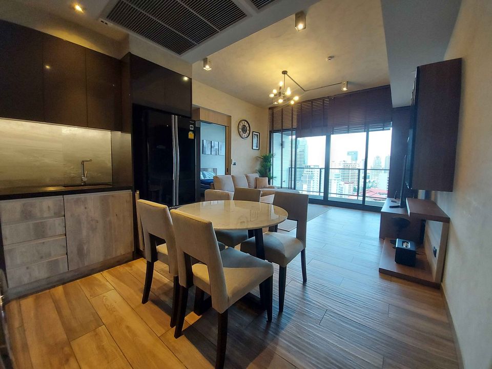 ขาย/ให้เช่า Lofts Asoke , 2 ห้องนอน ใกล้ MRT Petchaburi