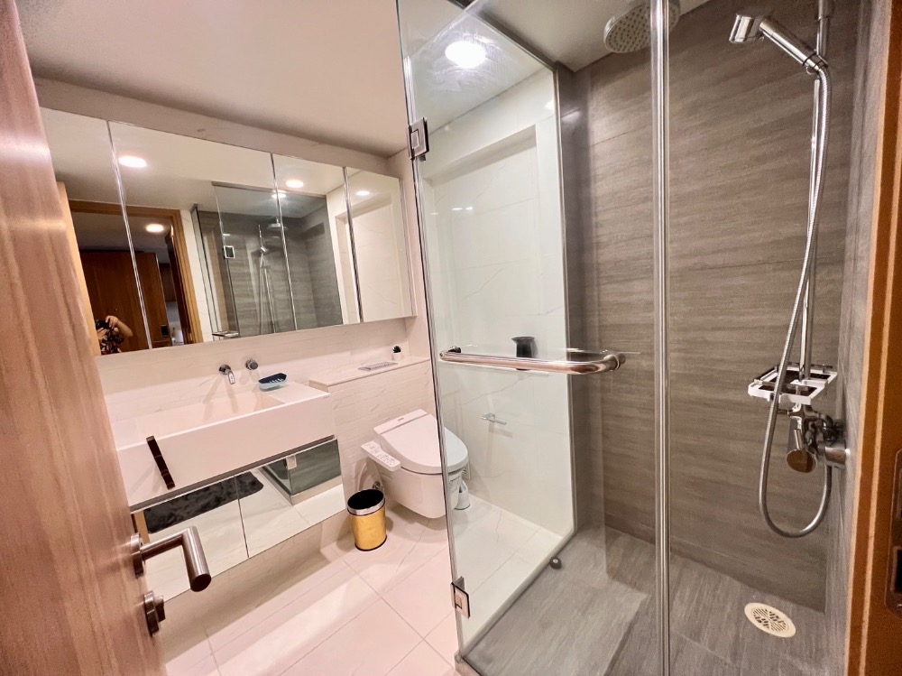ขาย/เช่า Siamese Exclusive 31 , 2 ห้องนอน ใกล้ BTS Phrom Phong