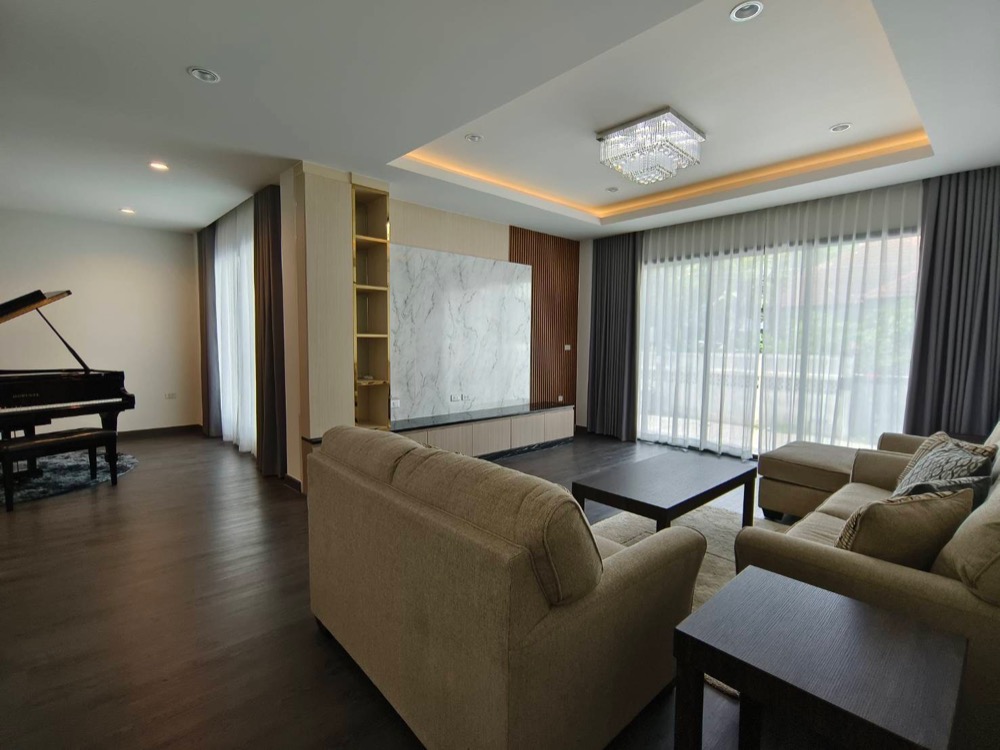 Brand new home for sale with tenant rental 150k til July 24 , near BTS Ekamai