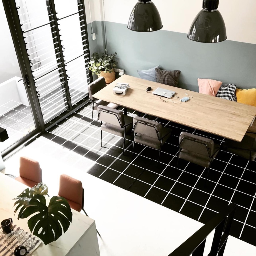 ขายพร้อมผู้เช่าสัญญา ถึง กันยายน 2569House Sukhumvit 71 , 4 ห้องนอน ใกล้ BTS Phra Khanong