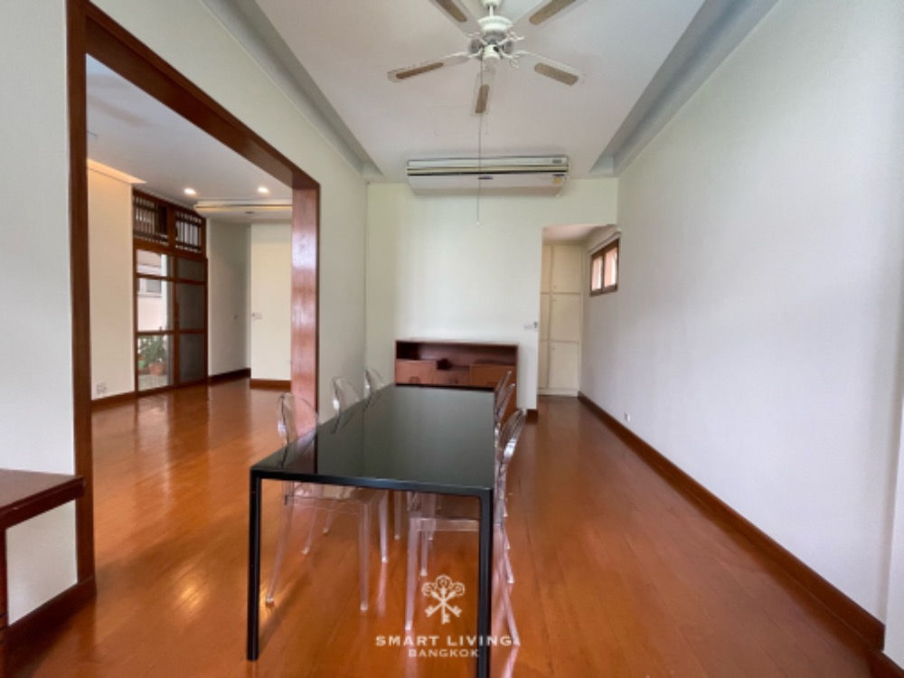 ✨ 👍For rent Townhouse 3 bedrooms with shared pool , near BTS Thonglor