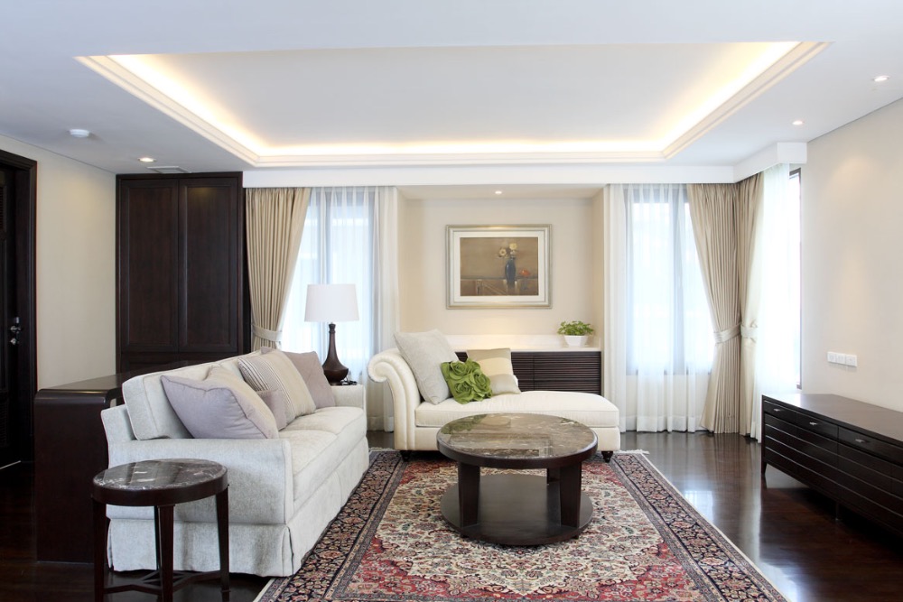 House for rent ,4 bedrooms, Huge space ,Near BTS Asoke
