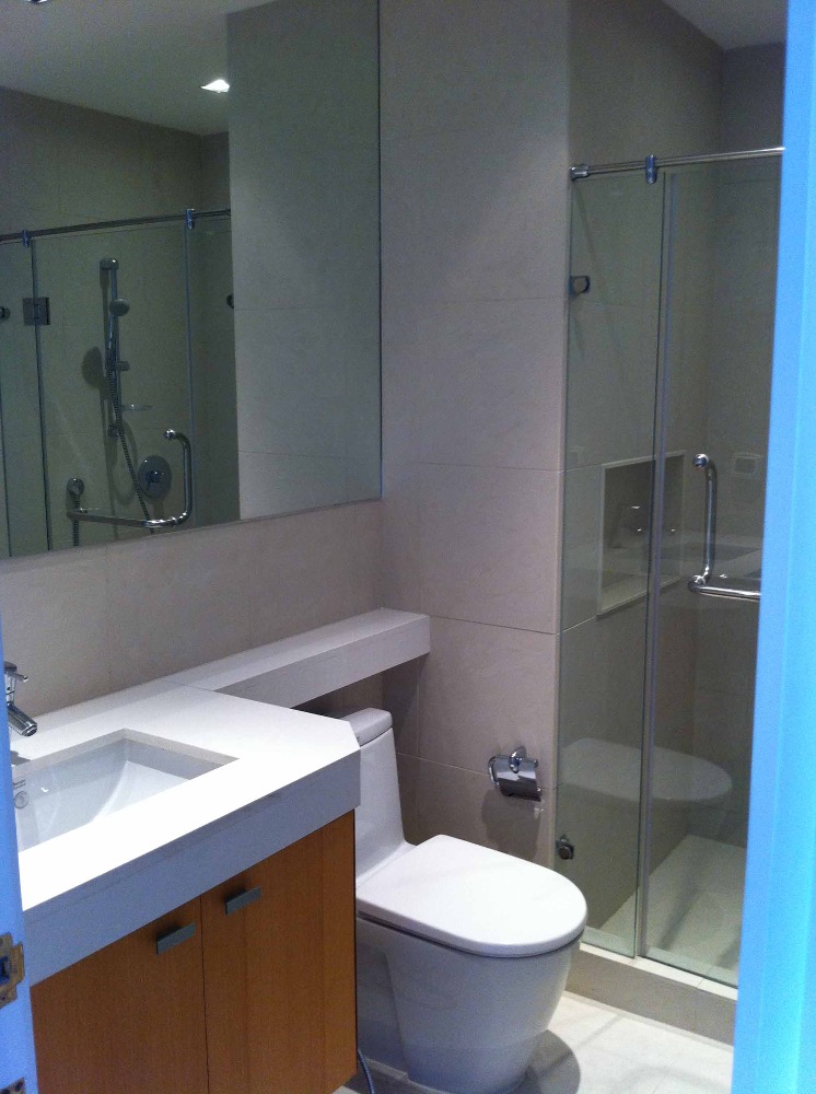 ✨👍🏻For rent Athenee Residence, 3 bedrooms near BTS Ploenchit.