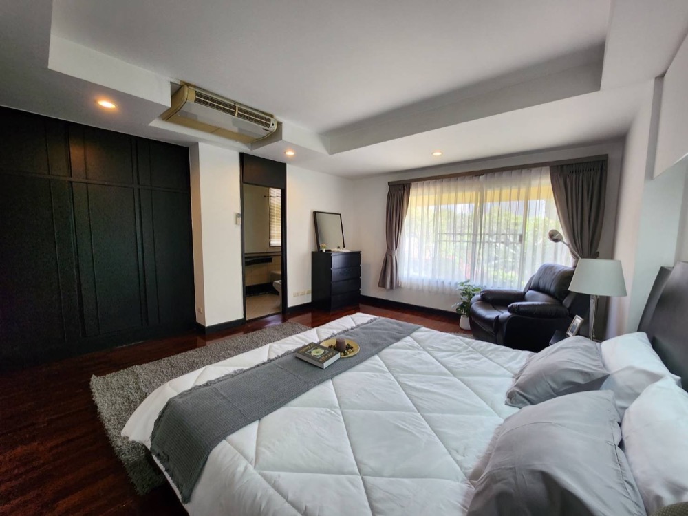 ให้เช่า Charkthip court , 3 ห้องนอน ใกล้ BTS Asoke