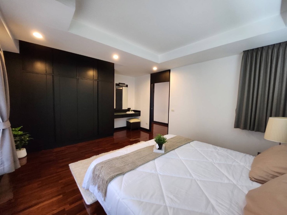ให้เช่า Charkthip court , 3 ห้องนอน ใกล้ BTS Asoke
