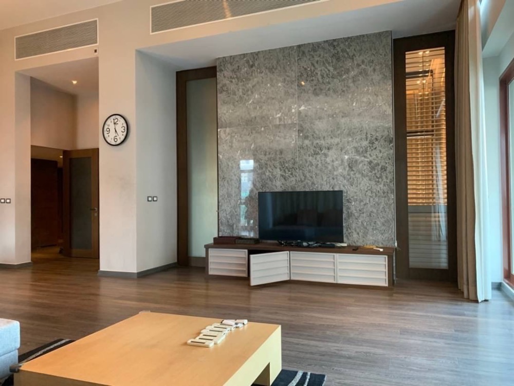 ให้เช่า The Crest Ruamrudee , 3 ห้องนอน ใกล้ BTS เพลินจิต