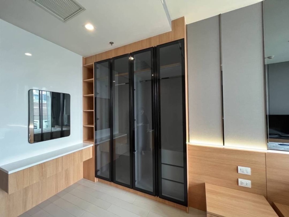 🔥 ขายด่วน NOBLE PLOENCHIT , 3 ห้องนอน ใกล้ BTS เพลินจิต